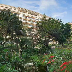 Pierre & Les Rivages Du Parc Aparthotel Menton